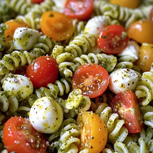 Pesto Caprese Pasta Salad